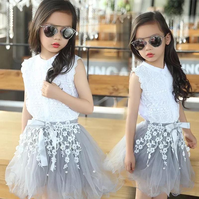 Princess Lace Sleeveless Tulle Ruffled Dress Bump baby and beyond